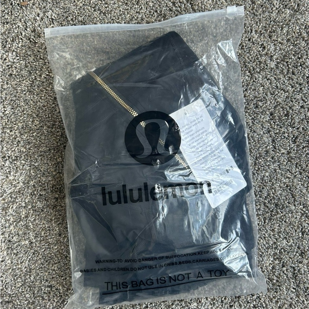 Lululemon Black/gold Leggings set